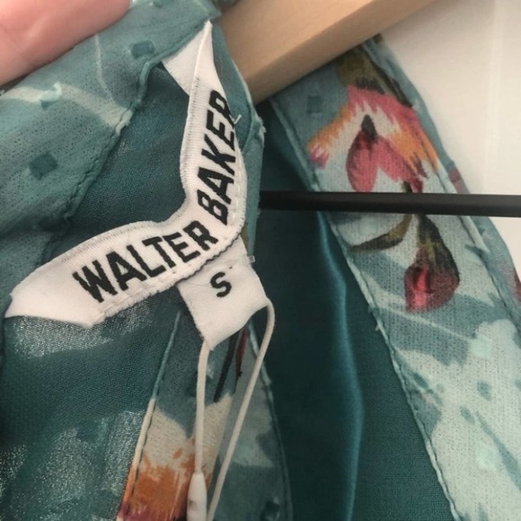 WALTER BAKER Lala Baby Blue Floral Midi Dress Sz Small NEW - Picture 15 of 15